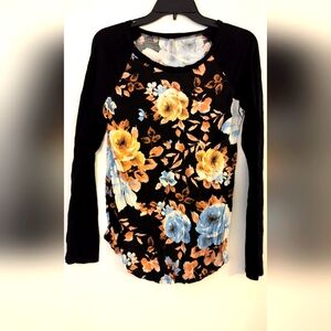 Floral woman's shirt size medium